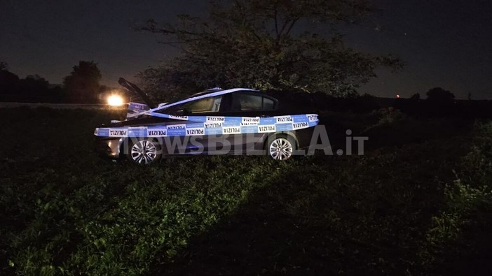 Biella, auto fuori strada: conducente in ospedale Biella, auto fuori strada: conducente in ospedale