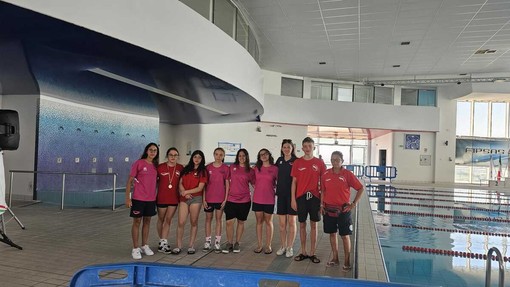 Nuoto pinnato, buoni risultati e una medaglia per lo Sport Club Pralino ad Agropoli Nuoto pinnato, buoni risultati e una medaglia per lo Sport Club Pralino ad Agropoli