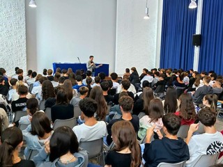 Al Liceo Avogadro di Biella Alessandro Barbaglia Al Liceo Avogadro di Biella Alessandro Barbaglia