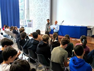 Al Liceo Avogadro di Biella Alessandro Barbaglia Al Liceo Avogadro di Biella Alessandro Barbaglia