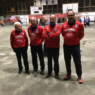 Gaglianico nel girone alto del notturno del martedì - Foto Federbocce Gaglianico nel girone alto del notturno del martedì - Foto Federbocce