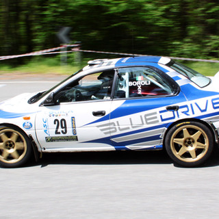 Carlo boroli sulla sua Subaru Impreza WRC Carlo boroli sulla sua Subaru Impreza WRC