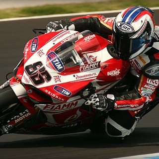 Doppio ottavo posto per Badovini nel GP Superbike di Silverstone