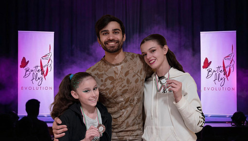 Tre atlete della scuola Dance4 di Biella al Butterfly Evolution, nella foto di Alberto Barbera, Angelica Barbera, Il coach Alessandro Schiapparelli e Jeannette Moda