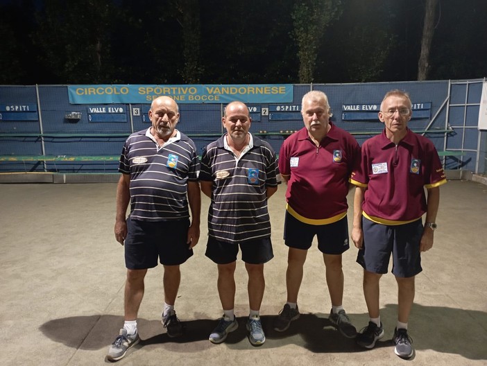 A destra in maglia granata Roberto Marinone ed Enzo Pavignano - Foto Federbocce A destra in maglia granata Roberto Marinone ed Enzo Pavignano - Foto Federbocce