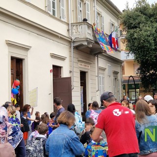 Biella, iniziano le scuole: oggi la prima campanella per 17.389 studenti Biella, iniziano le scuole: oggi la prima campanella per 17.389 studenti