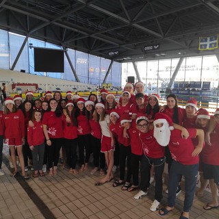 Nuoto, Rane Rosse chiudono l'anno con la Coppa Parigi Nuoto, Rane Rosse chiudono l'anno con la Coppa Parigi