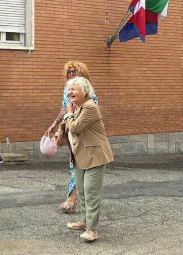 Scuola, l’assessore Caldesi in visita alla Primaria Fermi-Borgonuovo di Biella Scuola, l’assessore Caldesi in visita alla Primaria Fermi-Borgonuovo di Biella