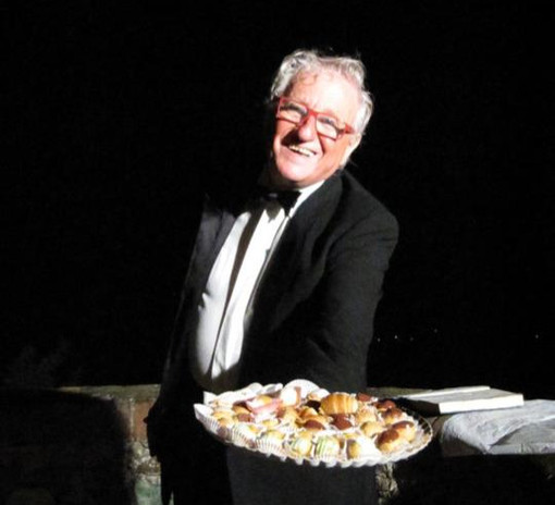 ARS Teatrando: "Ciao Carlo, ci mancherai infinitamente!", foto Ars teatrando ARS Teatrando: "Ciao Carlo, ci mancherai infinitamente!", foto Ars teatrando