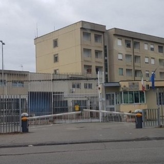 Biella, aggressione in carcere: due agenti feriti