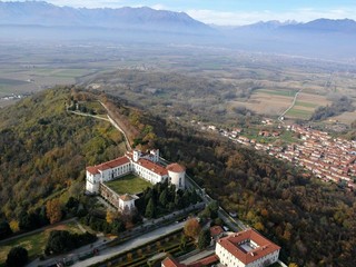 FAI, Giornata del Panorama: in PIEMONTE eventi al Castello di Masino, al Castello della Manta, a Villa Flecchia e all'Oasi Zegna FAI, Giornata del Panorama: in PIEMONTE eventi al Castello di Masino, al Castello della Manta, a Villa Flecchia e all'Oasi Zegna