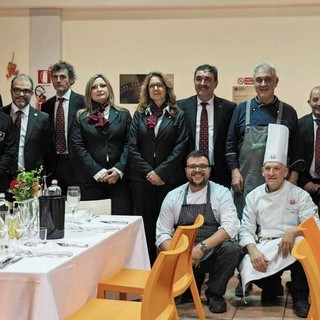 Biella, la solidarietà è protagonista alla cena benefica di FISAR, Foto di Barbara Ferrarese
