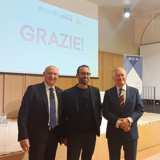 Club OLTRE, inaugurata la quinta edizione dell'iniziativa con Claudio Cerasa FOTO Club OLTRE, inaugurata la quinta edizione dell'iniziativa con Claudio Cerasa FOTO