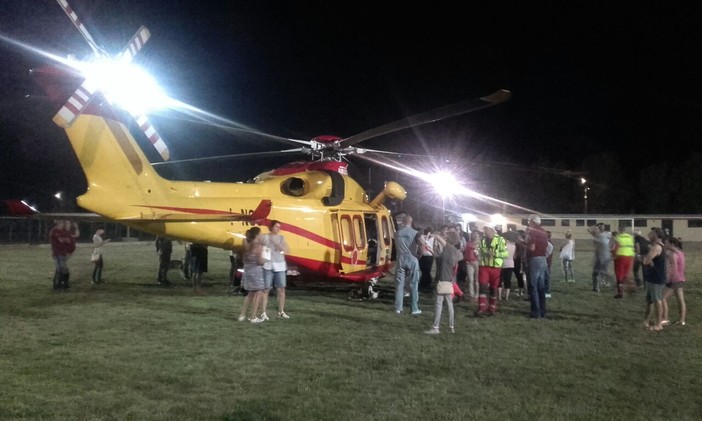 La protesta a Carisio finisce con lo sgombero VIDEO