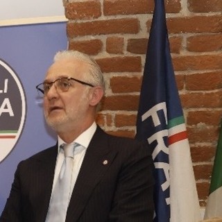 Franceschini: "Chi aggredisce la Polizia è un nemico dello Stato”