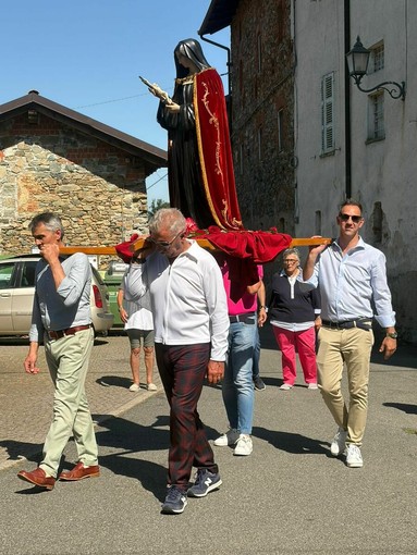 Dorzano in festa per Santa Rita: processione per le vie del paese