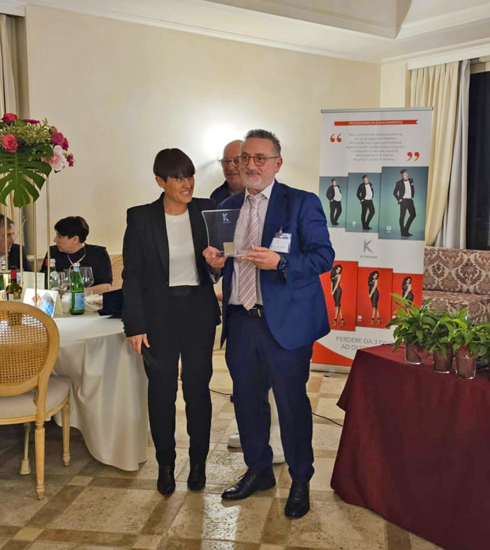 Il dialogo con la bellezza di Beauty Med: da oggi sempre più persone potranno cambiare vita grazie alla dieta Kyminasi! Il dialogo con la bellezza di Beauty Med: da oggi sempre più persone potranno cambiare vita grazie alla dieta Kyminasi!