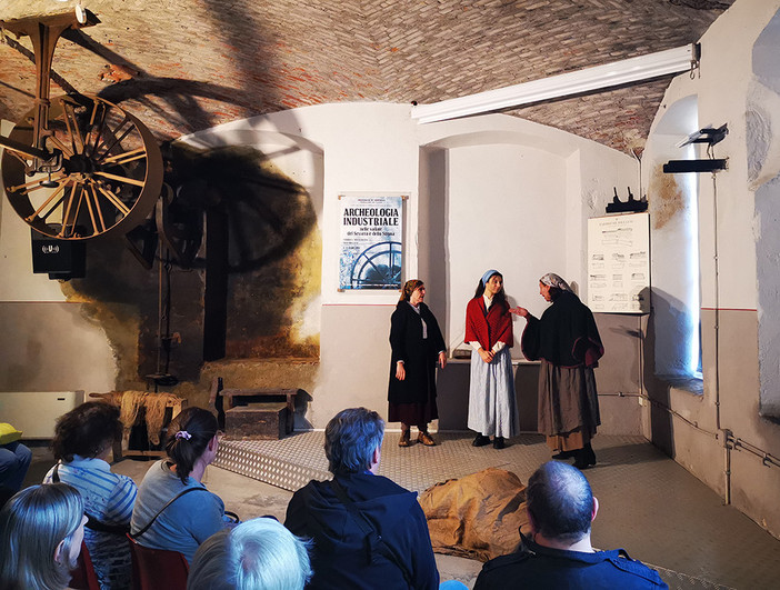 Teatrando, ultime repliche di “Turno di notte” e fiabe a Occhieppo Inferiore Teatrando, ultime repliche di “Turno di notte” e fiabe a Occhieppo Inferiore