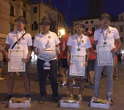 Tre biellesi sono campioni nazionali di marcia alpina Tre biellesi sono campioni nazionali di marcia alpina