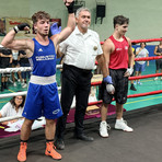 Boxe, a Mongrando i campionati italiani under 15 fase regionale, nella foto l'under 19, Francesco Bianco, dopo una vittoria in trasferta Boxe, a Mongrando i campionati italiani under 15 fase regionale, nella foto l'under 19, Francesco Bianco, dopo una vittoria in trasferta