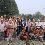 Un pomeriggio di incanto a Netro: il foliage del Jay Blue House Garden conquista il Garden Club di Biella