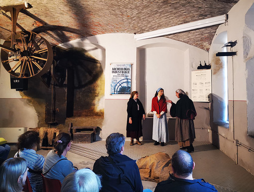 Teatrando, ultime repliche di “Turno di notte” e fiabe a Occhieppo Inferiore Teatrando, ultime repliche di “Turno di notte” e fiabe a Occhieppo Inferiore