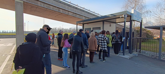 Parcheggio dell'ospedale di Ponderano, un lettore: "Il sistema non funziona"