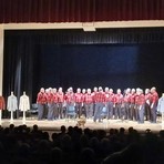 Il coro La Campagnola a Cossato alla presentazione di "Solo per una camicia"