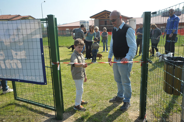 Addio al Bau Park: Bulli e Pupe con la Coda ODV sostiene la petizione di Mongrando domani  , nella foto l'inaugurazione nel 2017