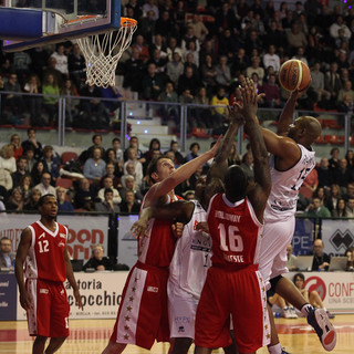 Basket - Biella vince nel finale grazie a un Raymond inarrestabile FOTOGALLERY Basket - Biella vince nel finale grazie a un Raymond inarrestabile FOTOGALLERY