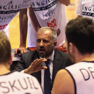 Basket - Corbani: "Proveremo a rallentare il ritmo e giocare dentro l'area"