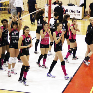 Volley C femminile - Linea "verde" in casa SprintVirtus: 3-0 al Bellinzago FOTOGALLERY Volley C femminile - Linea "verde" in casa SprintVirtus: 3-0 al Bellinzago FOTOGALLERY