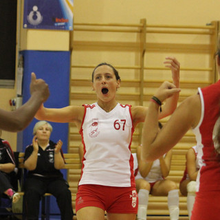 Volley D femminile - La Infa SprintVirtus rompe il ghiaccio: 3-0 con il Cusio