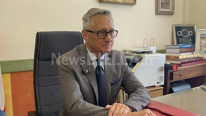 Biella, il sindaco Olivero risponde alle critiche: "Decisioni impopolari non mi spaventano, sono legate alle grandi scelte" Biella, il sindaco Olivero risponde alle critiche: "Decisioni impopolari non mi spaventano, sono legate alle grandi scelte"