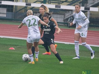 Juventus Women Ternana 2-1: Cambiaghi allo scadere regala tre punti sudati FOTO Enrico Eletto Juventus Women Ternana 2-1: Cambiaghi allo scadere regala tre punti sudati FOTO Enrico Eletto