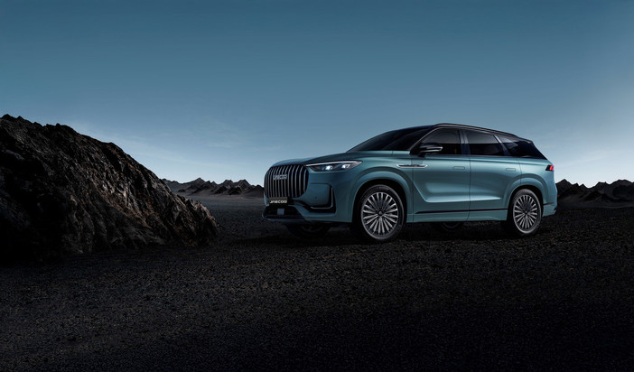JAECOO 8: il nuovo SUV PREMIUM cinese sbarca da VAuto