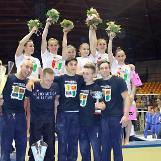 Gli atleti della Libertas Vercelli campioni d'Italia Gli atleti della Libertas Vercelli campioni d'Italia