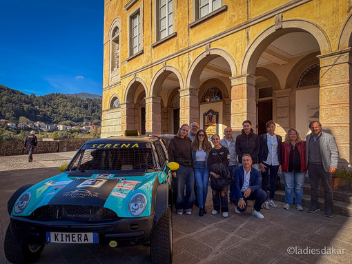 Serena Rodella con le Ladies Dakar in cattedra a Garfagnana FOTO Serena Rodella con le Ladies Dakar in cattedra a Garfagnana FOTO