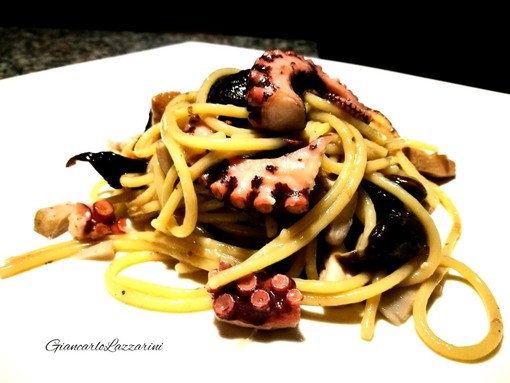 Ricetta: Spaghetti con polpo e funghi porcini