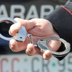 Biella, 42enne arrestata per spaccio: sequestrati cocaina, eroina e hashish Biella, 42enne arrestata per spaccio: sequestrati cocaina, eroina e hashish