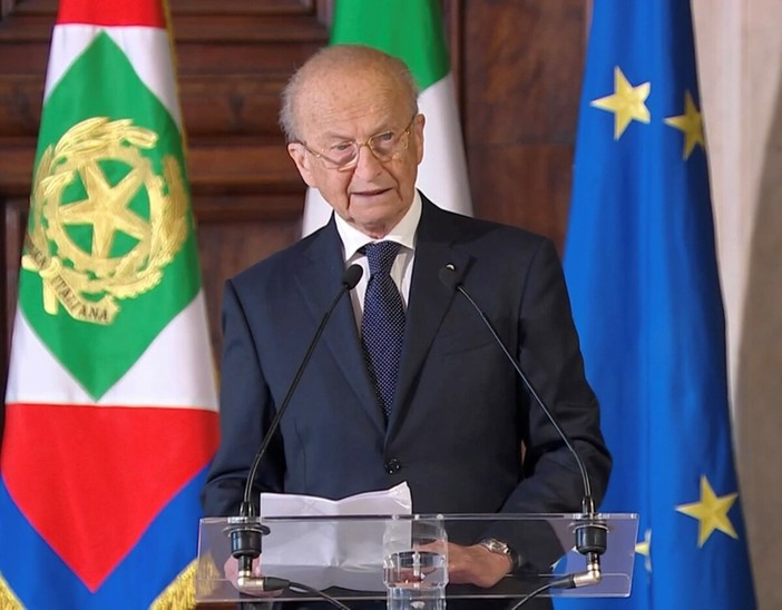 Biella, il ministro Pichetto ricorda Maurizio Sella: “Esempio di dedizione e visione, ispirerà le generazioni future” Biella, il ministro Pichetto ricorda Maurizio Sella: “Esempio di dedizione e visione, ispirerà le generazioni future”