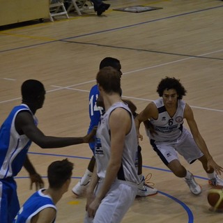 Basket -Inizia stasera il tour de force per l'Under 19 di Pallacanestro Biella Basket -Inizia stasera il tour de force per l'Under 19 di Pallacanestro Biella