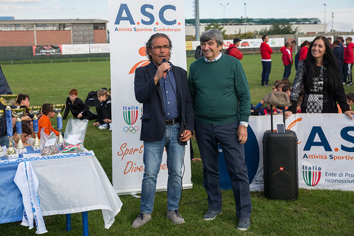 Da sinistra Giuseppe Bifernino e Tilly Marchesi - Foto Moreno Ferraro e Davide Finatti per newsbiella.it