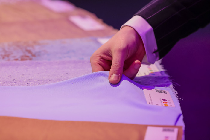 Milano Unica 2026: USA (+13,5%) e Francia (+8,5%) trainano la crescita dei buyer