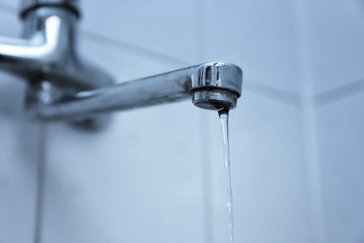Siccità, anche Casapinta limita l’uso dell’acqua potabile Siccità, anche Casapinta limita l’uso dell’acqua potabile