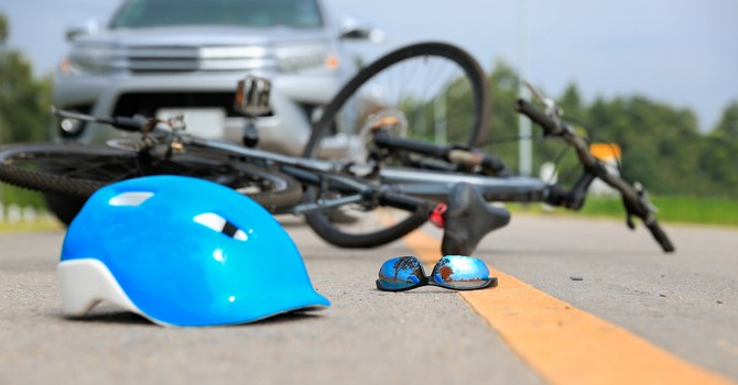 Scontro tra auto e bici ad Andorno: ferito un ciclista - Foto di repertorio