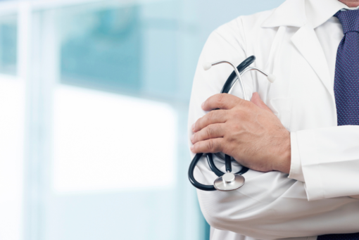 Medici di base in montagna, Uncem: "Servono incentivi, non si perda altro tempo" Medici di base in montagna, Uncem: "Servono incentivi, non si perda altro tempo"