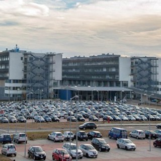 Da un lettore: &quot;Posti disabili in parcheggio ospedale sono insufficienti&quot;