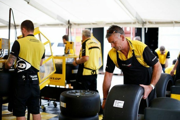 Bardelle Pneumatici, esperienza e professionalità al servizio degli automobilisti biellesi. Bardelle Pneumatici, esperienza e professionalità al servizio degli automobilisti biellesi.