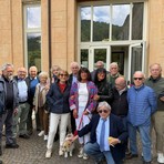 Graglia, gli ex studenti dell’Istituto Vaglio Rubens celebrano i 50 anni di professione al Santuario di Graglia